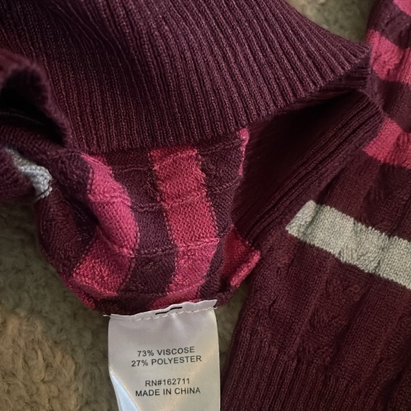 Hooked up ribbed top - Picture 2 of 5